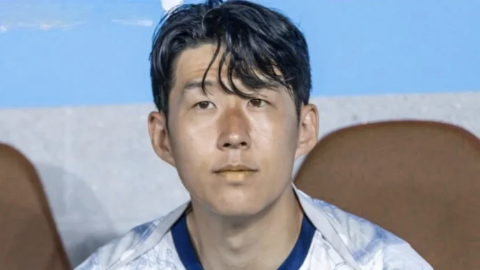 Image of Son Heung-min bids farewell to Tottenham fans after 10 years.